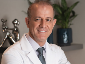 Dr. Cláudio Evangelista Teles